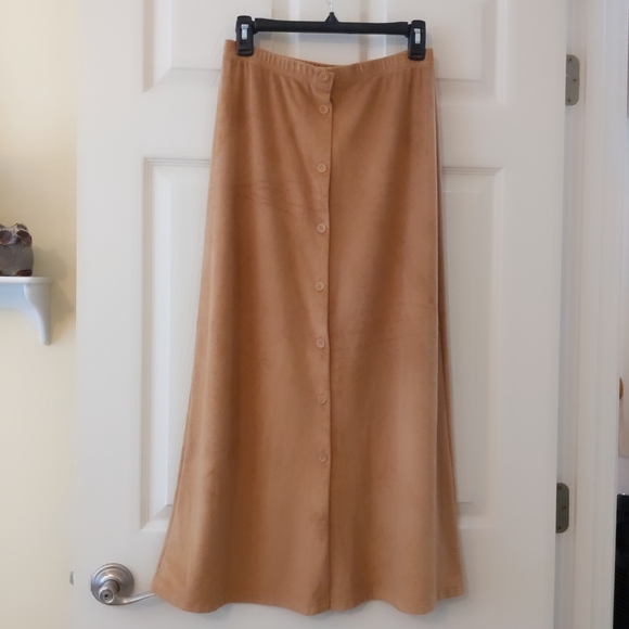 Liz Claiborne Tan or Camel Sueded Skirt size M see note - Picture 1 of 7